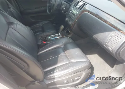 2010 Cadillac Dts Standard из США, поврежденный, VIN 1G6KA5EY9AU125402